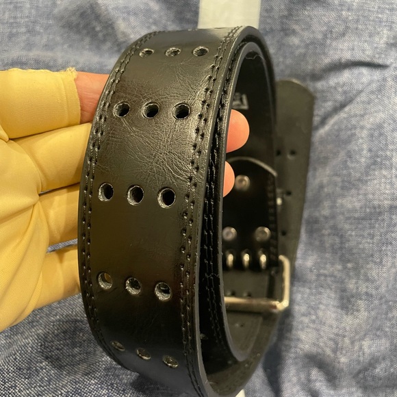Leather belt - Picture 3 of 3